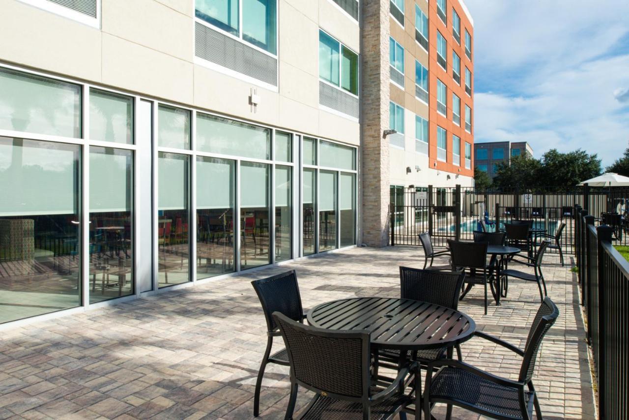 Holiday Inn Express Orlando - South Park By Ihg 윌리엄즈버그 외부 사진