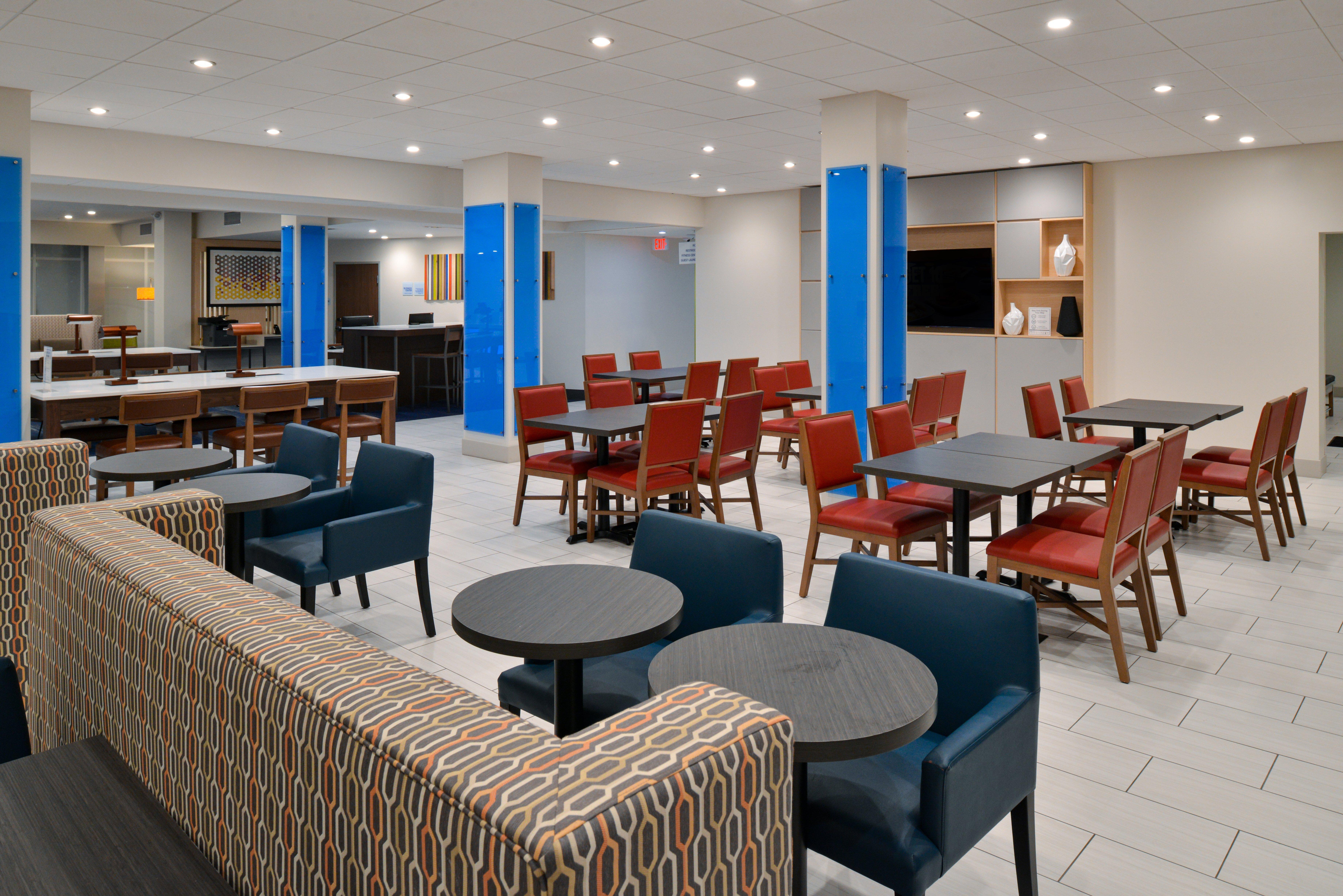 Holiday Inn Express Orlando - South Park By Ihg 윌리엄즈버그 외부 사진