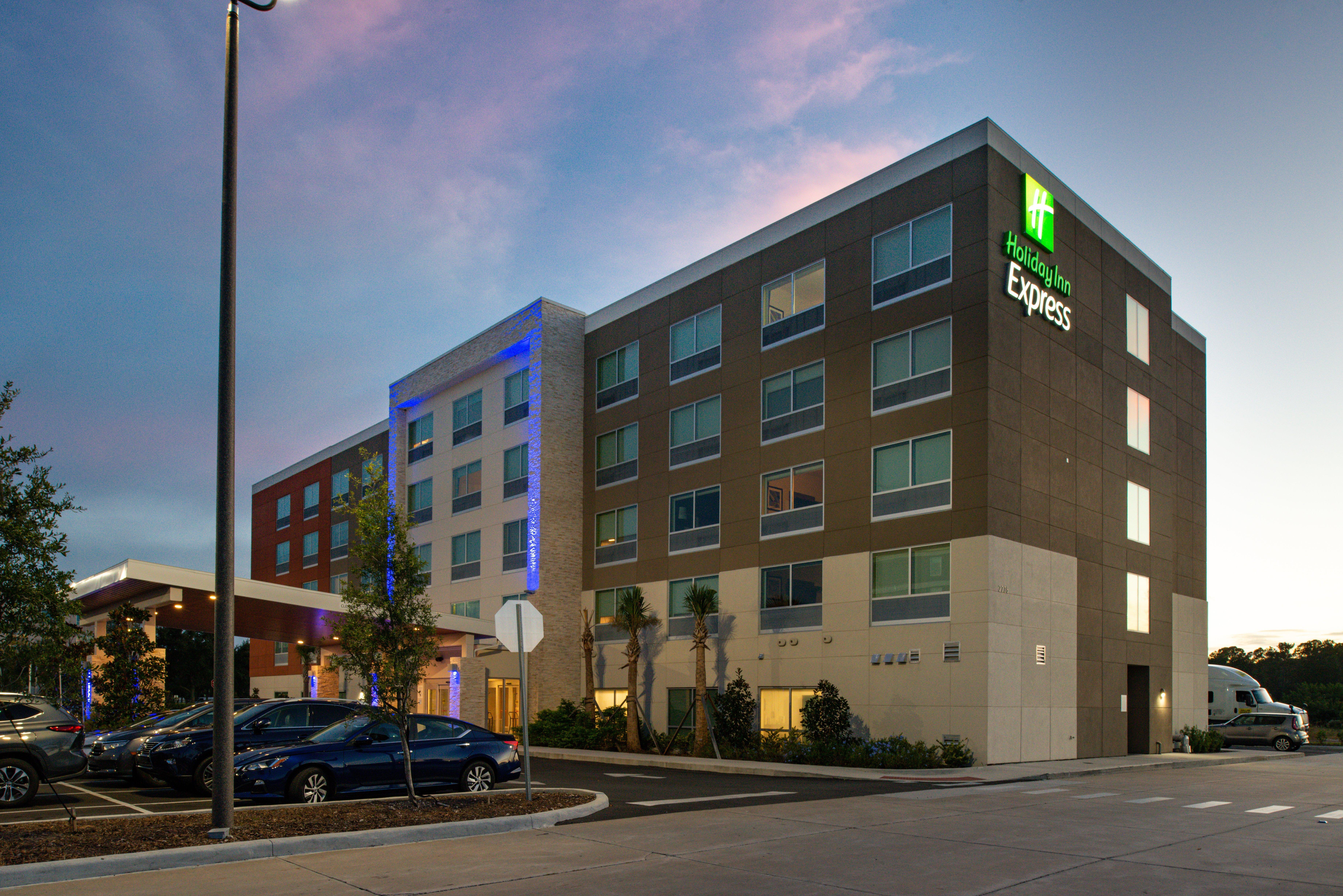 Holiday Inn Express Orlando - South Park By Ihg 윌리엄즈버그 외부 사진